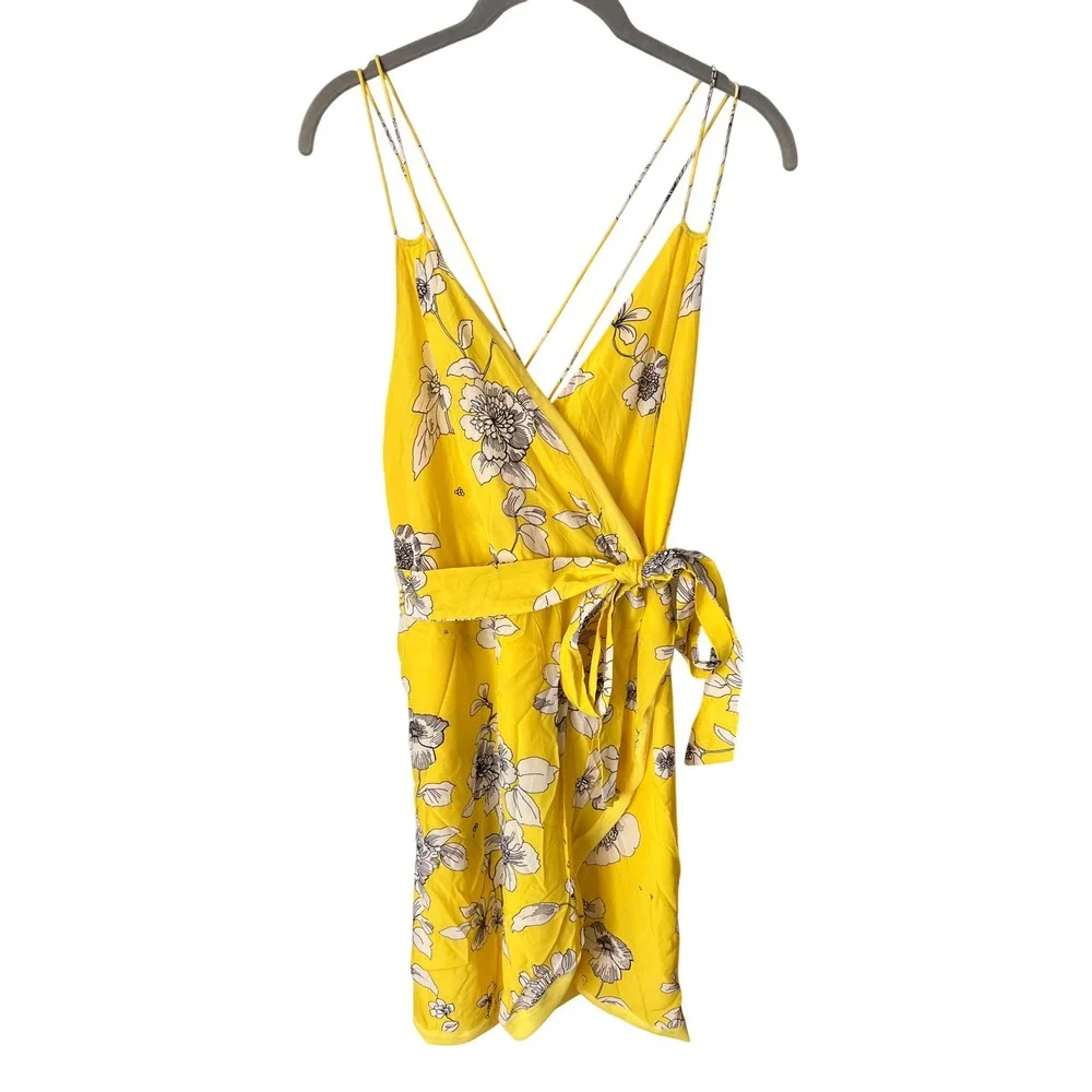 Alice + Olivia Yellow Floral Wrap Mini Dress Strappy V-Neck Size 8 Cocktail - Picture 3 of 8